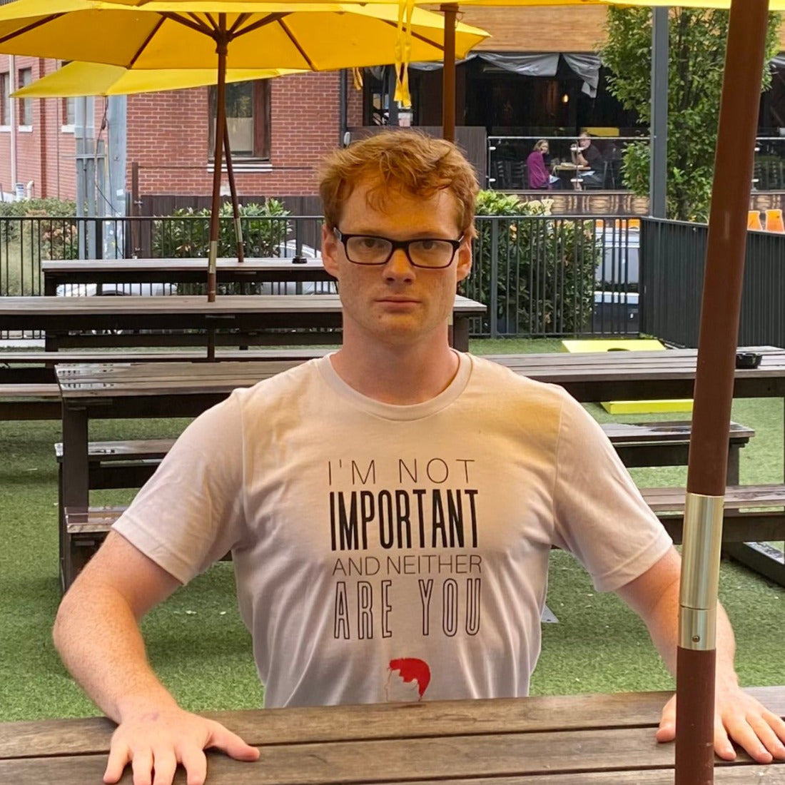 I'm Not Important Tee